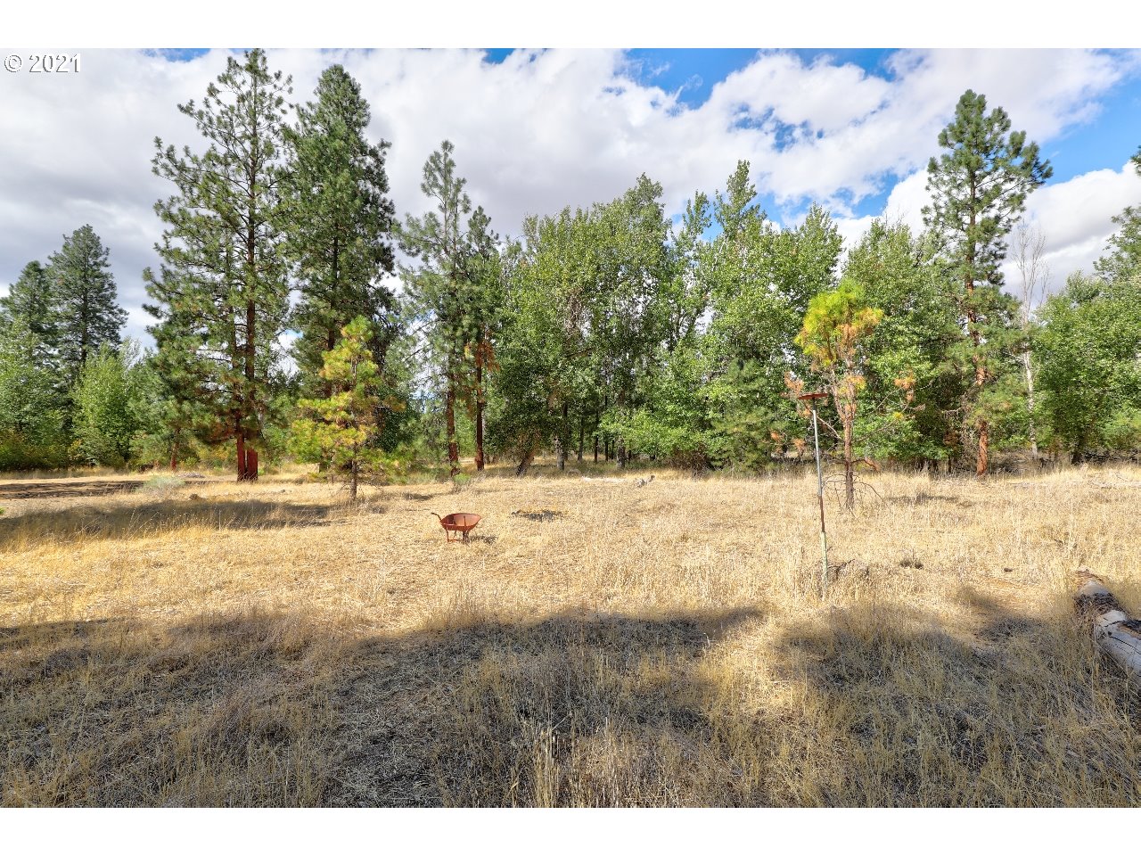 83153 Tygh Valley Road Tygh Valley, OR 97063 - Photo 16 of 32 Gallery Image 16