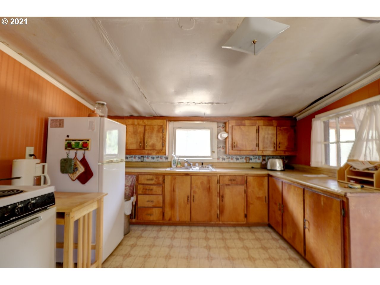 83153 Tygh Valley Road Tygh Valley, OR 97063 - Photo 21 of 32 Gallery Image 21