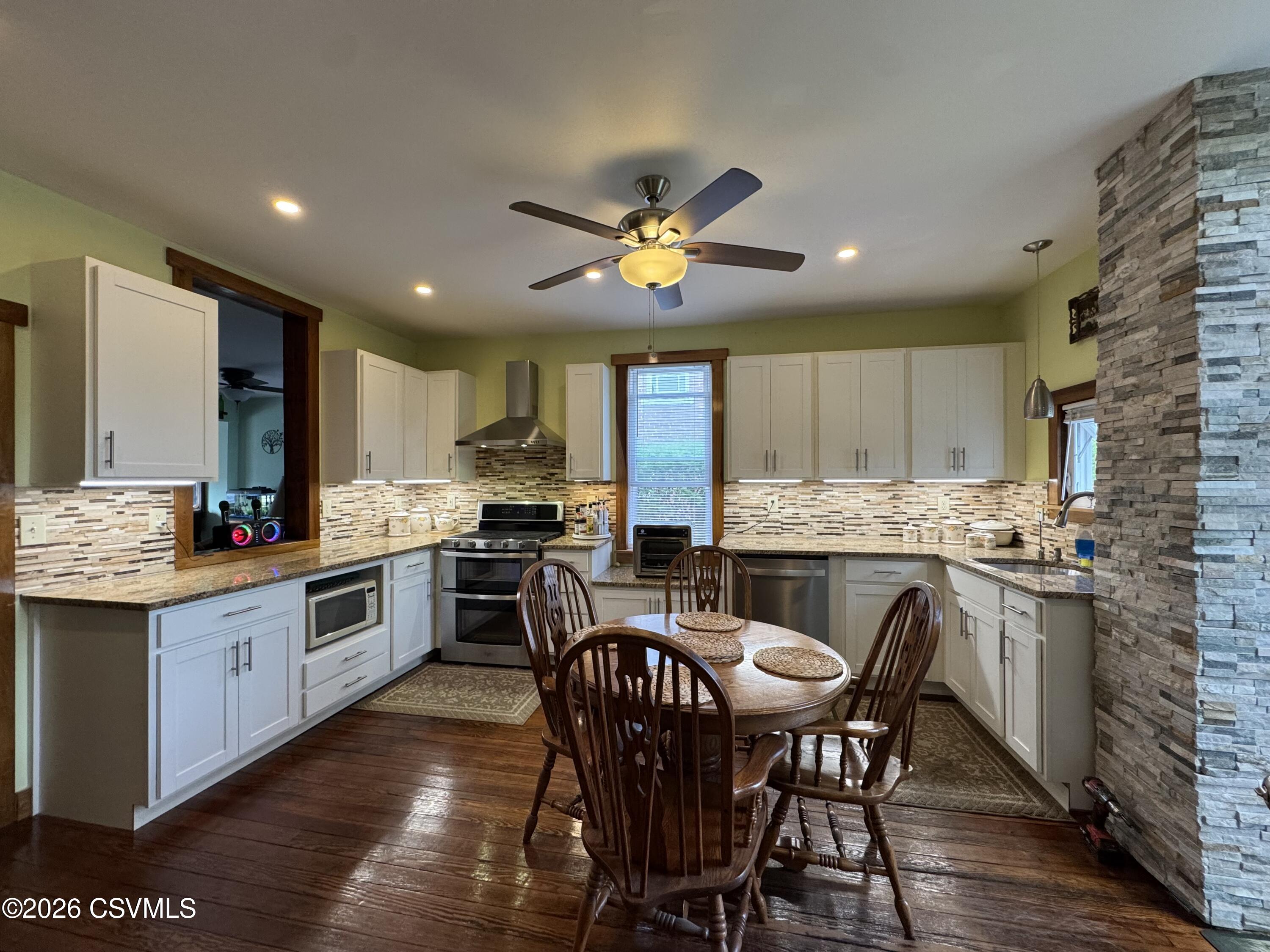 23 West Clay Avenue Hazleton, PA 18202 - Photo 7 of 8