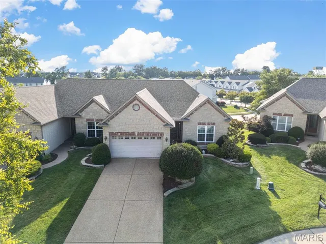 $440,000 | 33 Orchid Court, O'Fallon, MO 63366