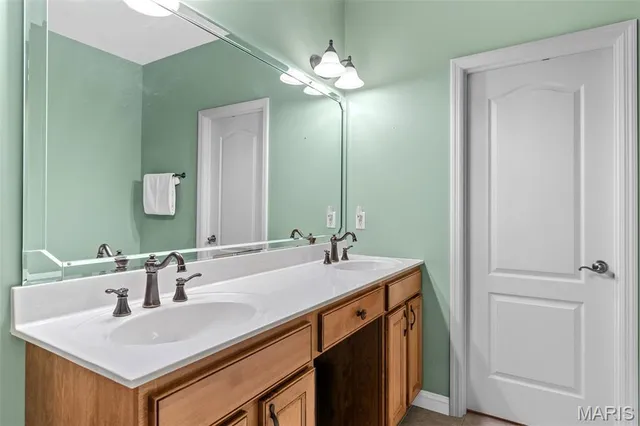 $440,000 | 33 Orchid Court, O'Fallon, MO 63366