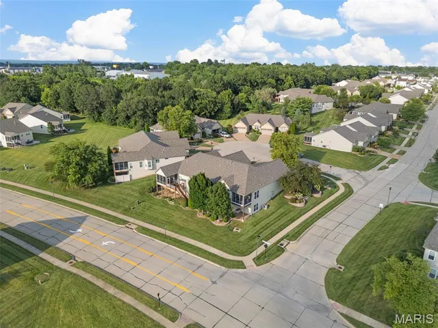 $440,000 | 33 Orchid Court, O'Fallon, MO 63366