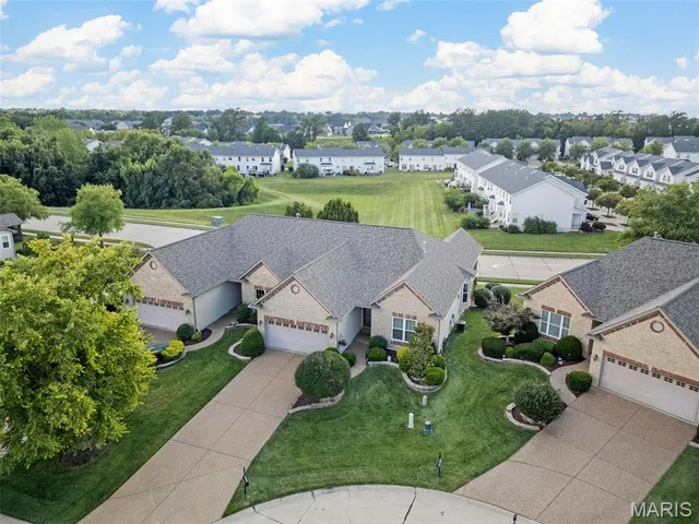 $440,000 | 33 Orchid Court, O'Fallon, MO 63366