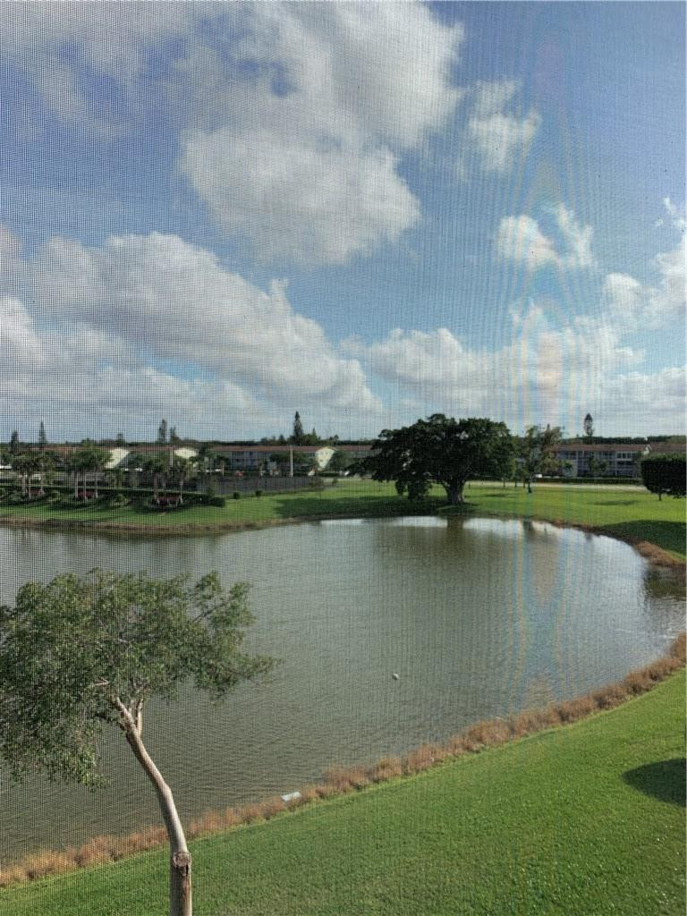 4018 Cornwall East, Unit 4018 Boca Raton, FL 33434 - Photo 16 of 27 VIEWS