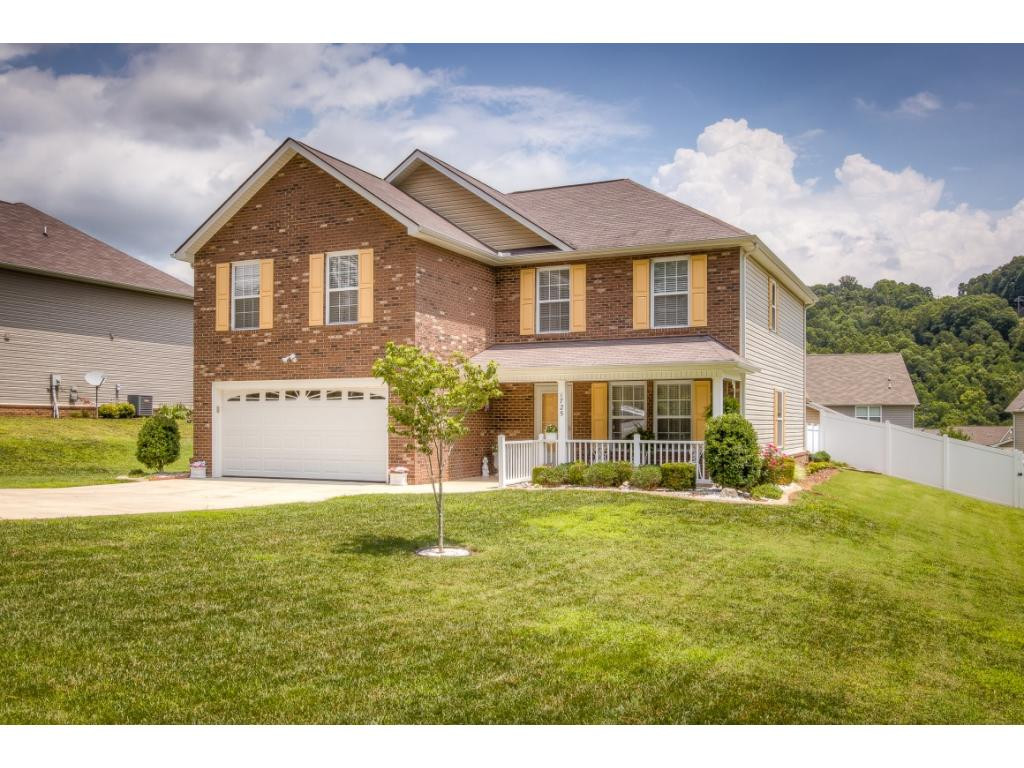 1725 Cooks Valley Road Kingsport, TN 37664 - Photo 1 of 35 Photo 1