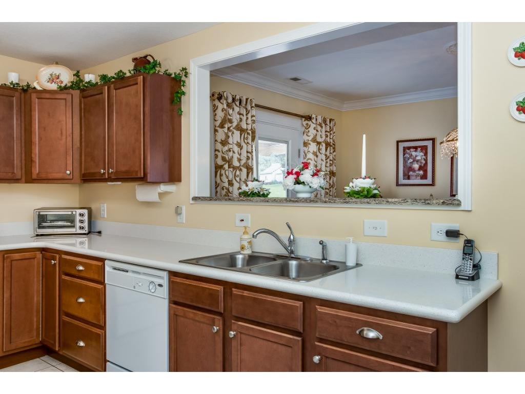 1725 Cooks Valley Road Kingsport, TN 37664 - Photo 12 of 35 Photo 12