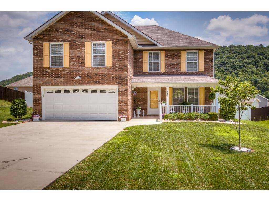 1725 Cooks Valley Road Kingsport, TN 37664 - Photo 3 of 35 Photo 3