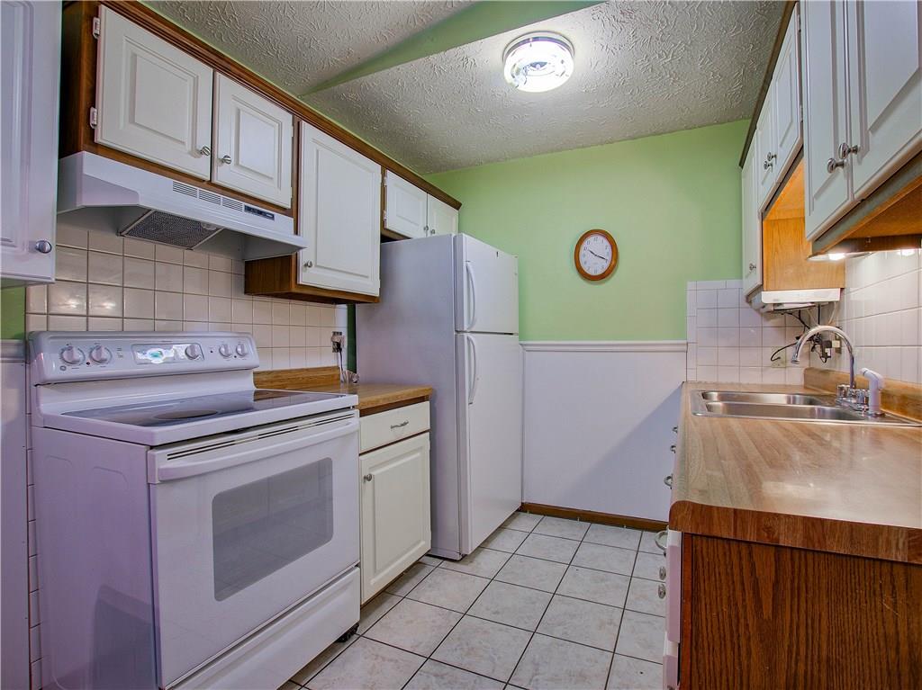 7614 5 Points Road Indianapolis, IN 46259 - Photo 7 of 31 Gallery Image 7