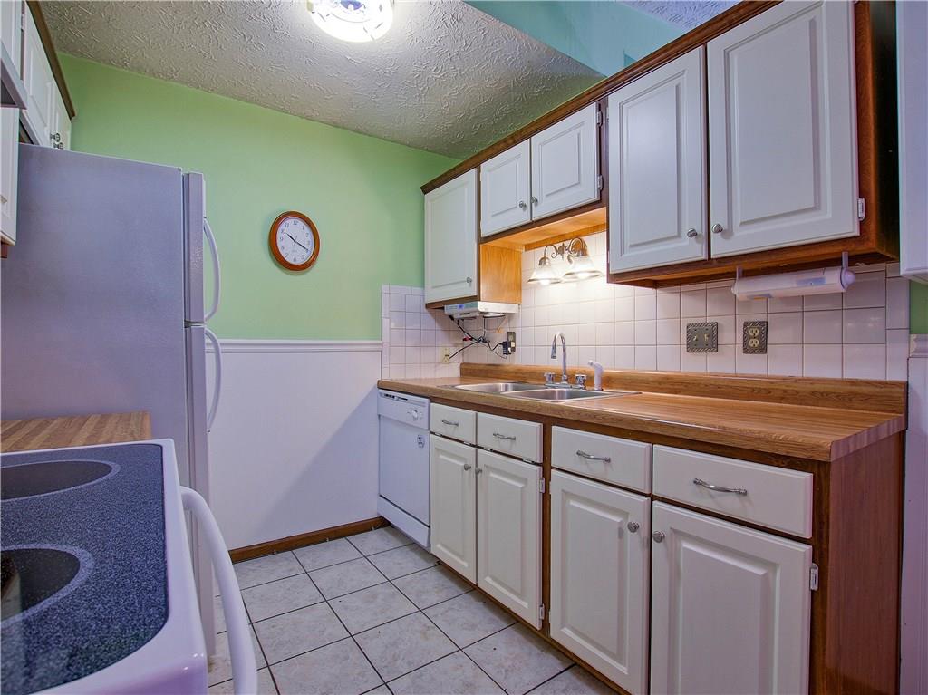 7614 5 Points Road Indianapolis, IN 46259 - Photo 8 of 31 Gallery Image 8