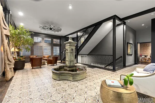 $3,150,000 | Undisclosed Address, St. Louis, MO 63108