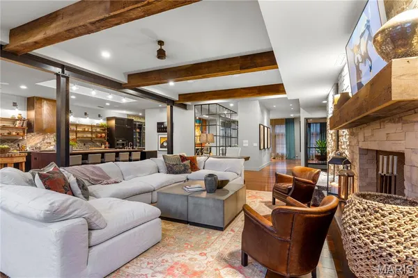 $3,150,000 | Undisclosed Address, St. Louis, MO 63108