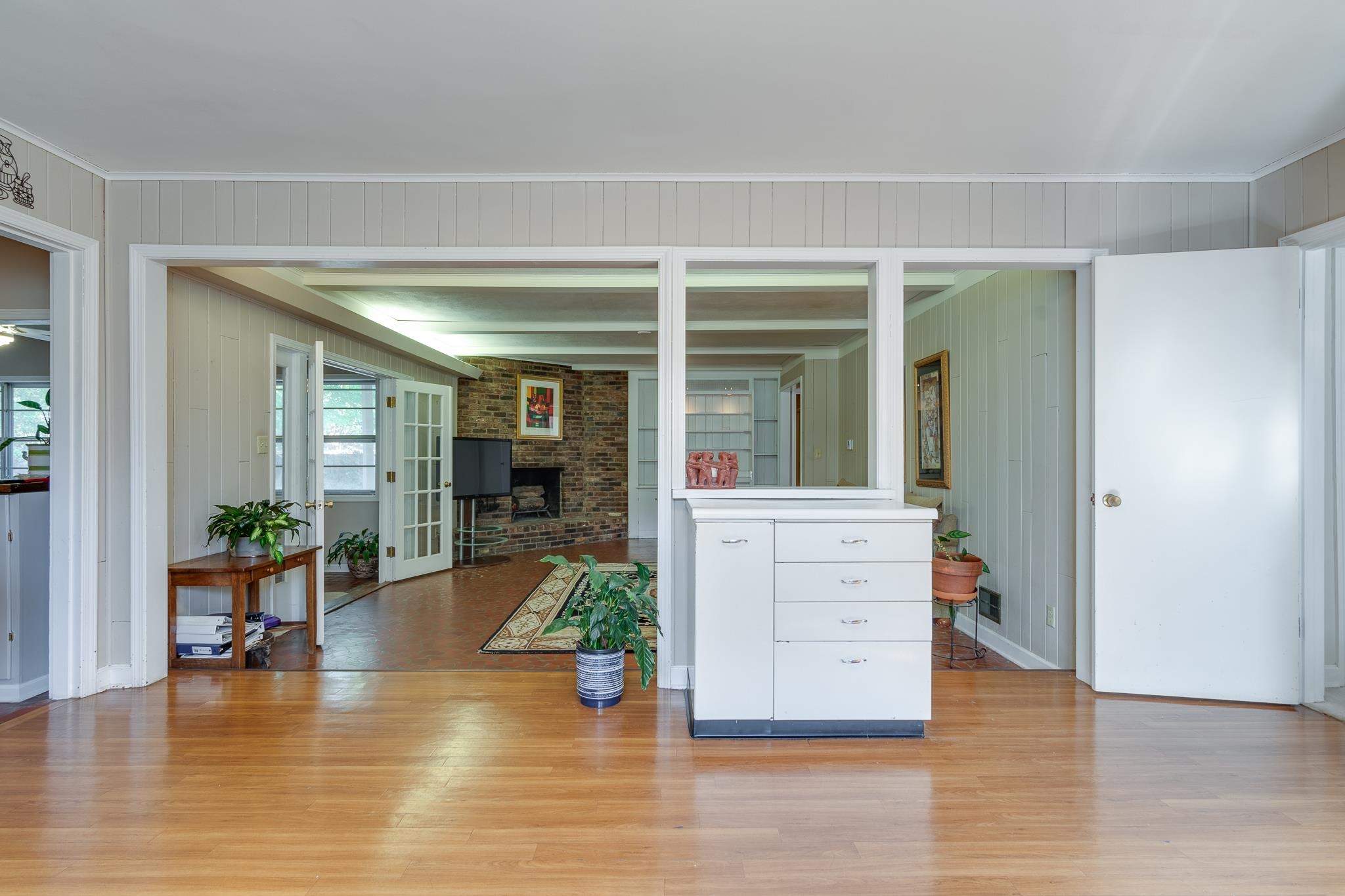 121 South Yates Road Memphis, TN 38120 - Photo 15 of 38 a view interior of the house and natural light
