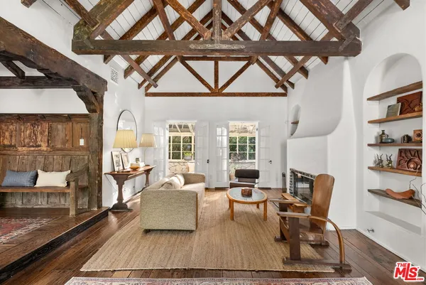 $7,775,000 | 20 Latimer Road, Santa Monica, CA 90402