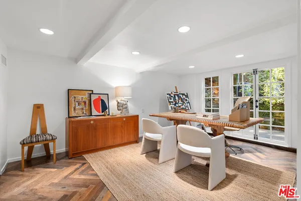 $7,775,000 | 20 Latimer Road, Santa Monica, CA 90402
