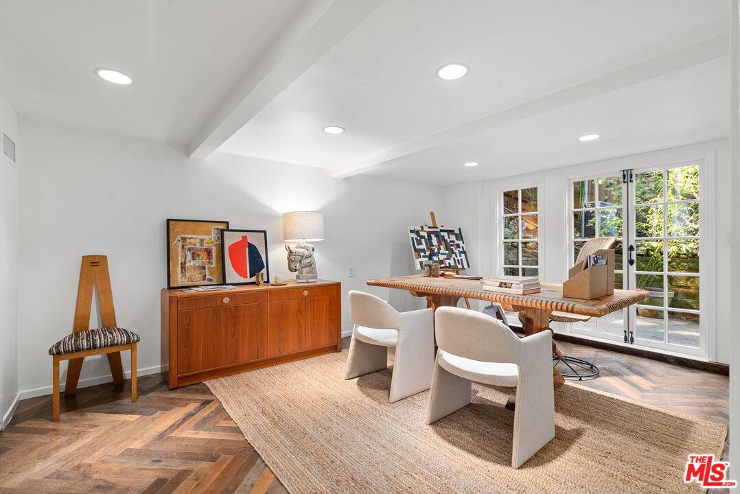 20 Latimer Road Santa Monica, CA 90402 - Photo 33 of 50