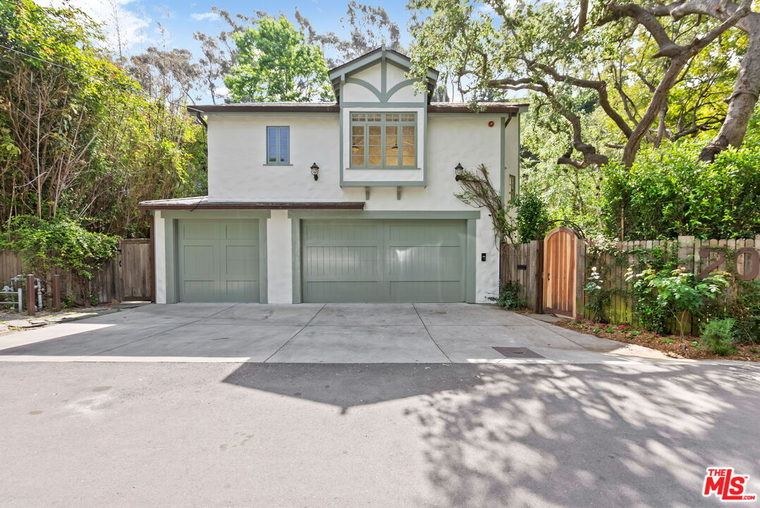 20 Latimer Road Santa Monica, CA 90402 - Photo 49 of 50