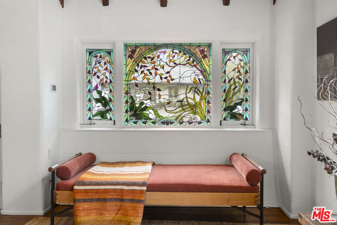 20 Latimer Road Santa Monica, CA 90402 - Photo 9 of 50