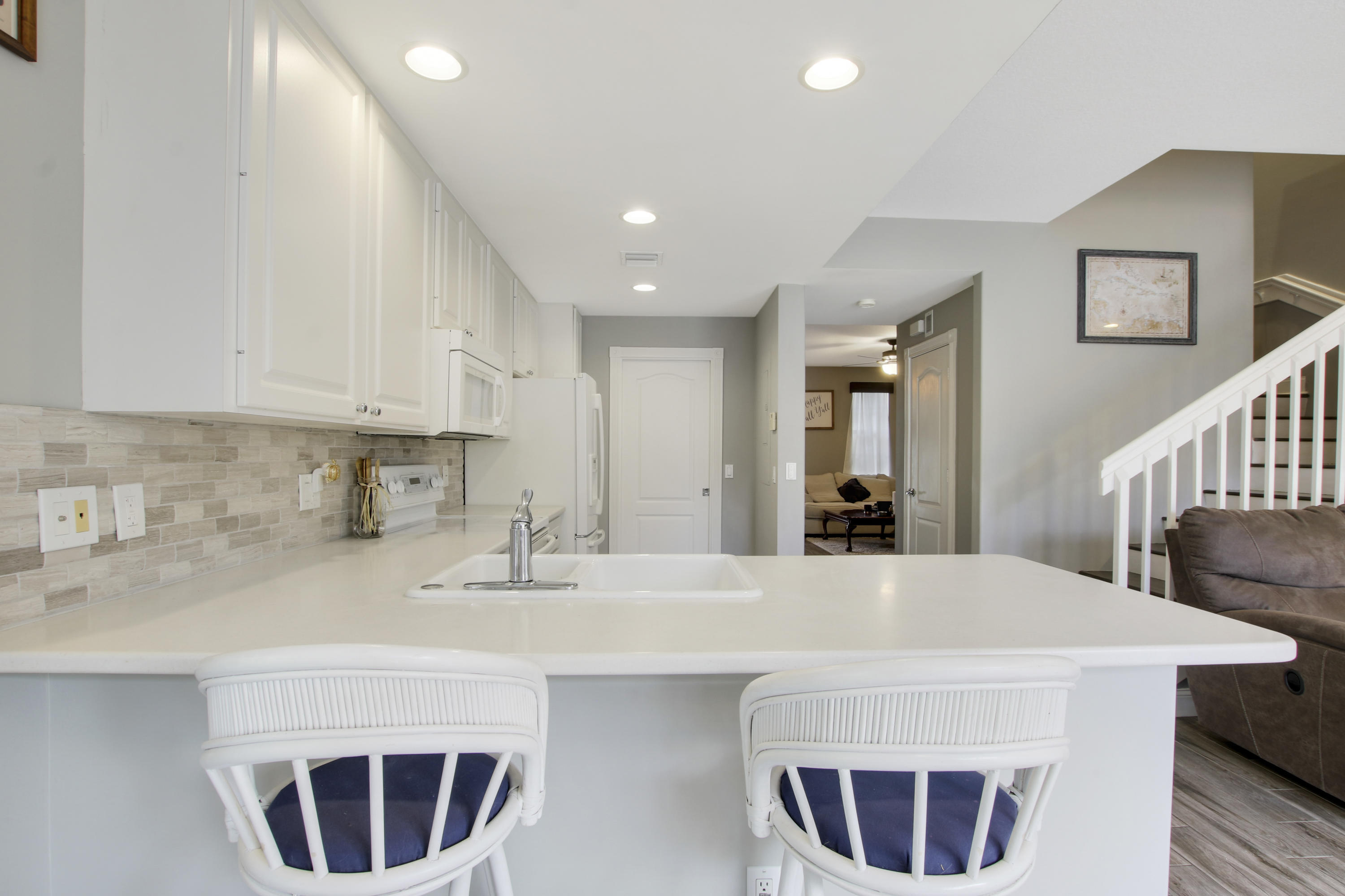 1603 Frederick Small Road Jupiter, FL 33458 - Photo 11 of 36 Kitchen