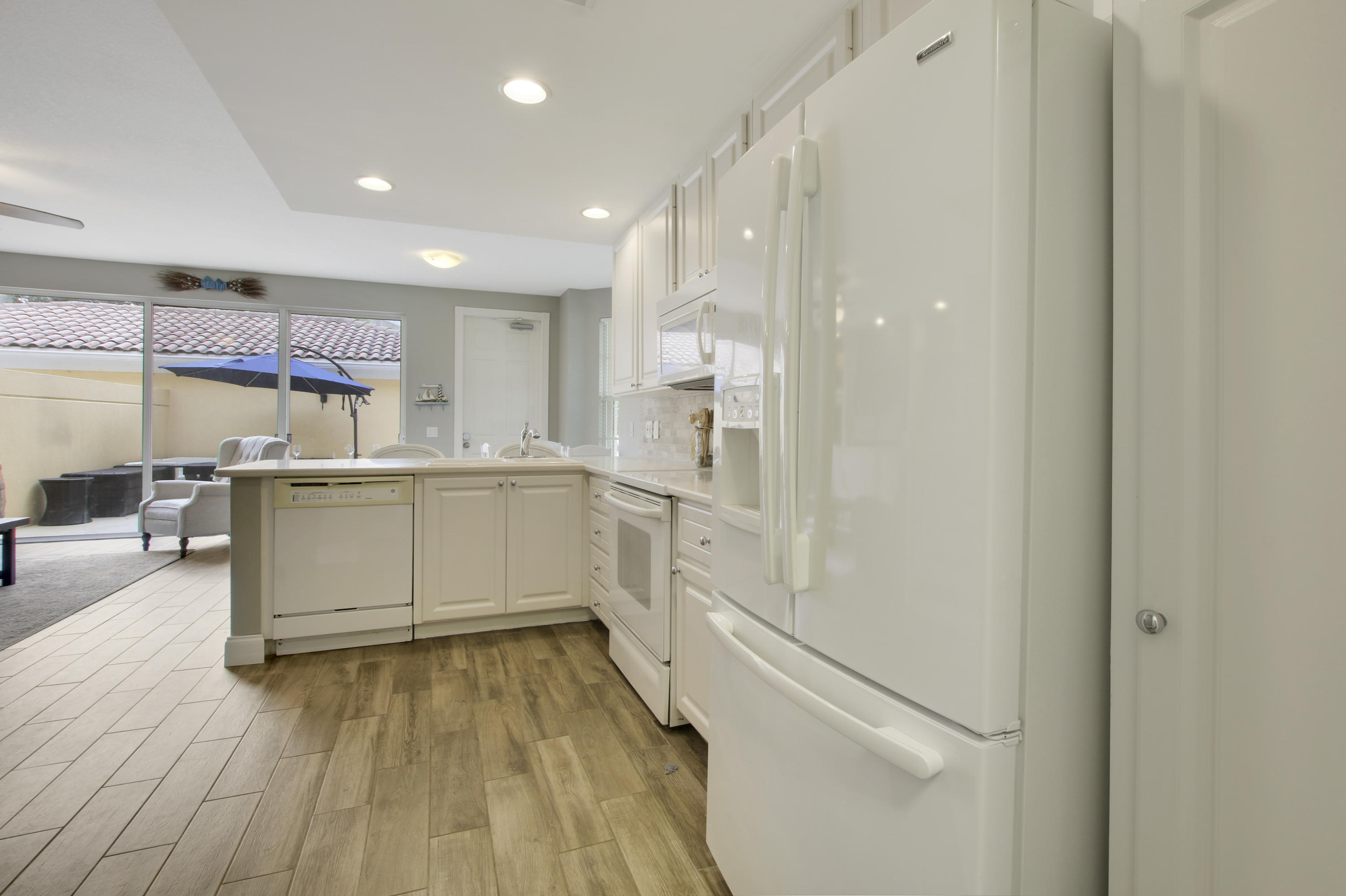1603 Frederick Small Road Jupiter, FL 33458 - Photo 14 of 36 Kitchen