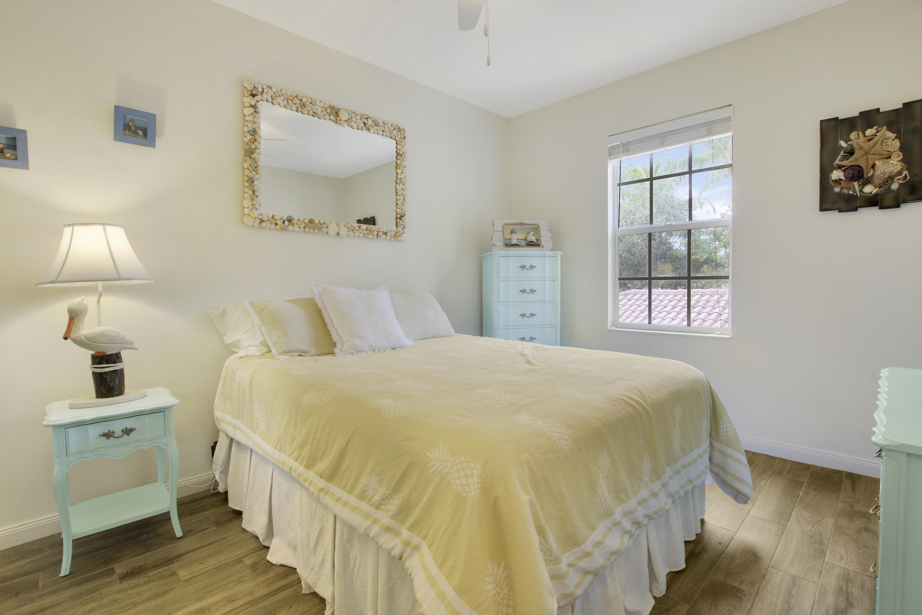 1603 Frederick Small Road Jupiter, FL 33458 - Photo 21 of 36 Guest Room