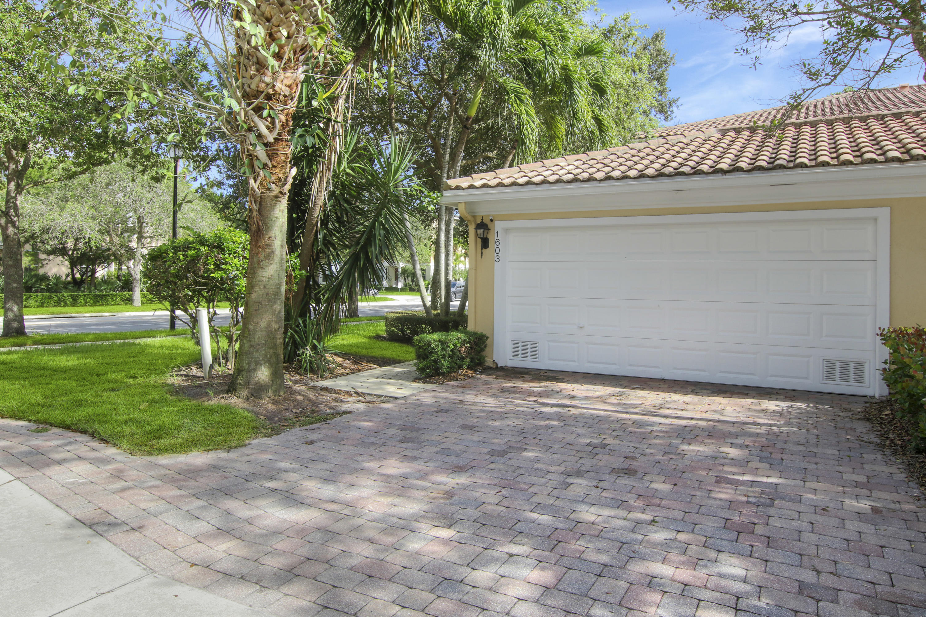 1603 Frederick Small Road Jupiter, FL 33458 - Photo 27 of 36 Detached Garage