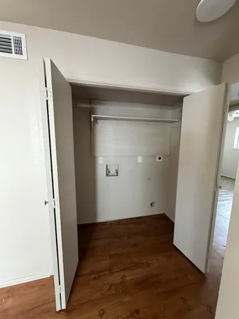 $995 | 804 Navidad Street, Unit B, Bryan, TX 77801