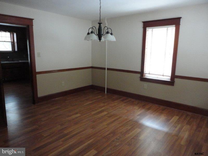 39 West Hanover Street Spring Grove, PA 17362 - Photo 14 of 28