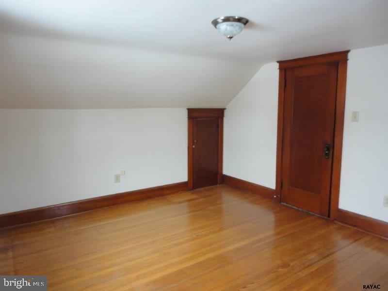 39 West Hanover Street Spring Grove, PA 17362 - Photo 23 of 28