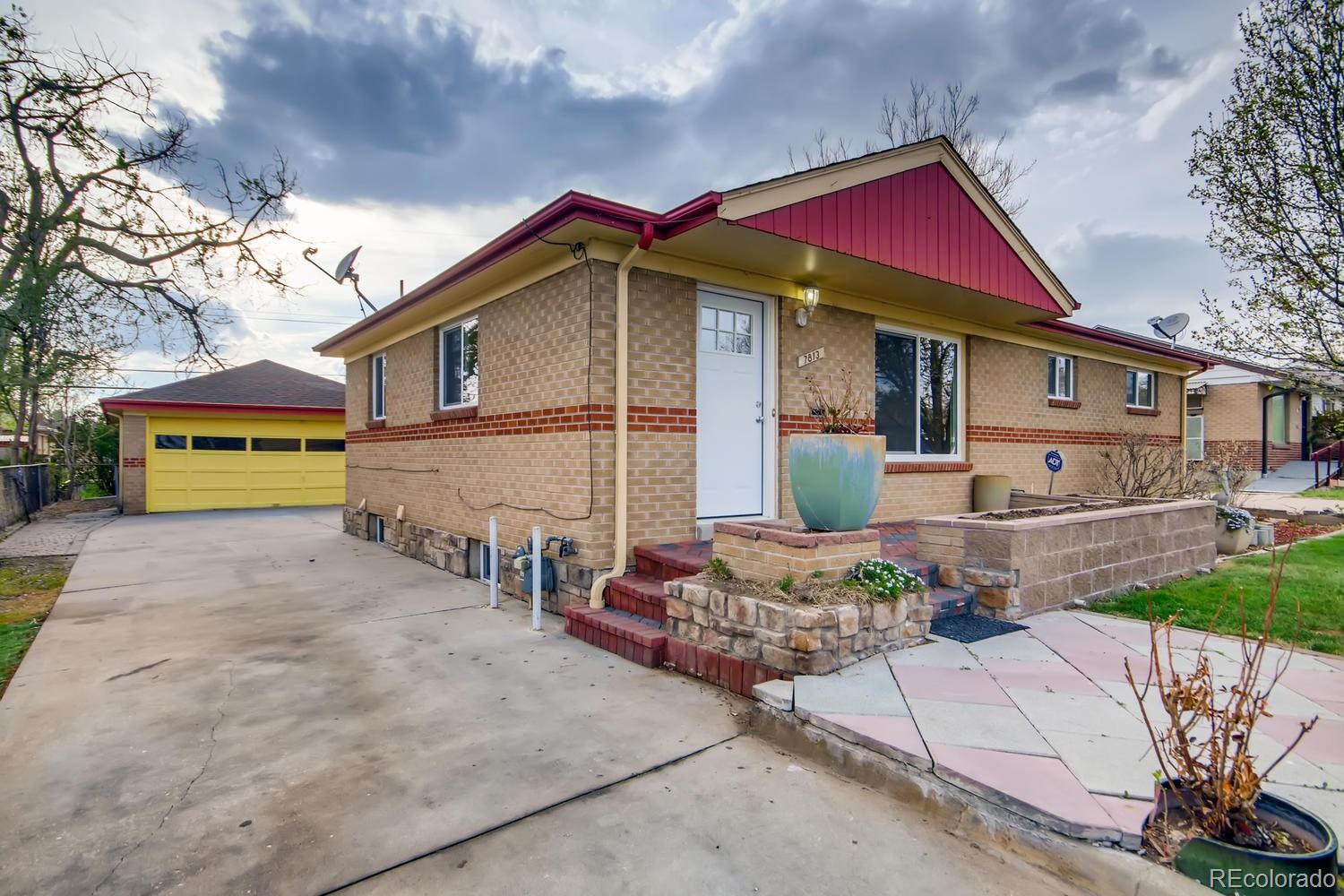 7813 Raritan Street Denver, CO 80221 - Photo 3 of 28 Gallery Image 3