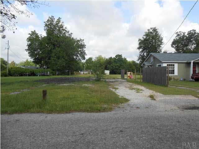 104 Beck Street Atmore, AL 36502 - Photo 3 of 6 Gallery Image 3