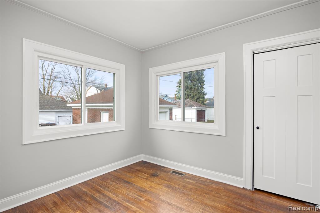 1415 Nottingham Road Grosse Pointe Park, MI 48230 - Photo 31 of 64