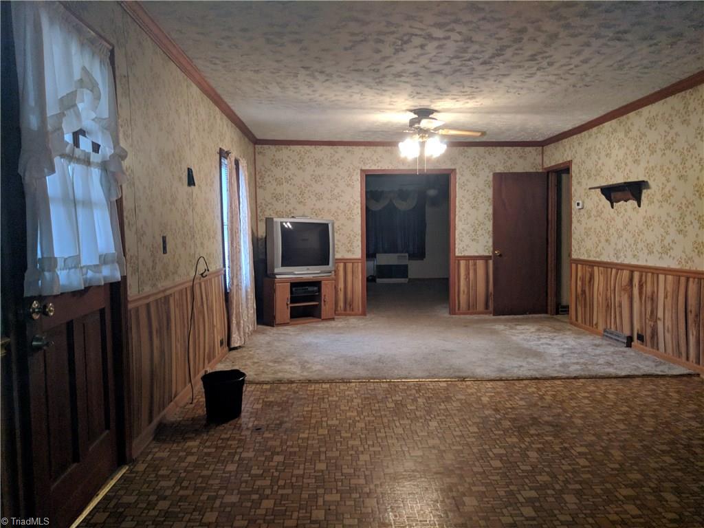 6915 Ridge Road Tobaccoville, NC 27050 - Photo 7 of 21 Gallery Image 7