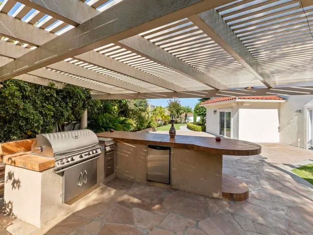 $1,699,999 | 2535 San Clemente Avenue, Vista, CA 92084