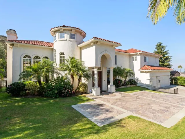 $1,699,999 | 2535 San Clemente Avenue, Vista, CA 92084