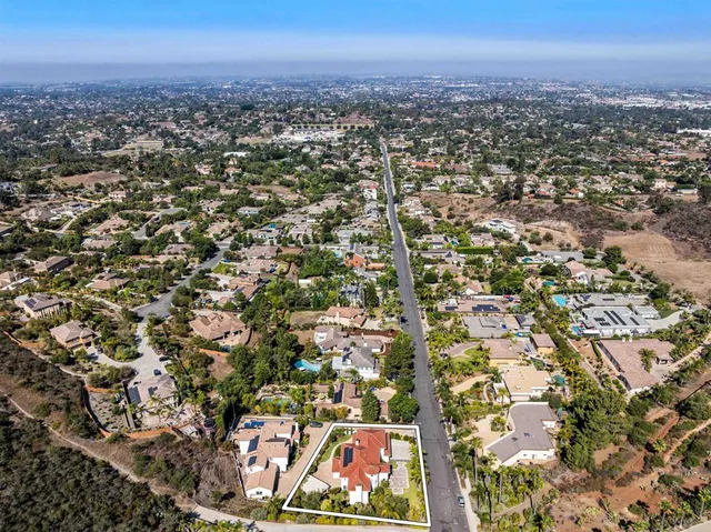 $1,699,999 | 2535 San Clemente Avenue, Vista, CA 92084