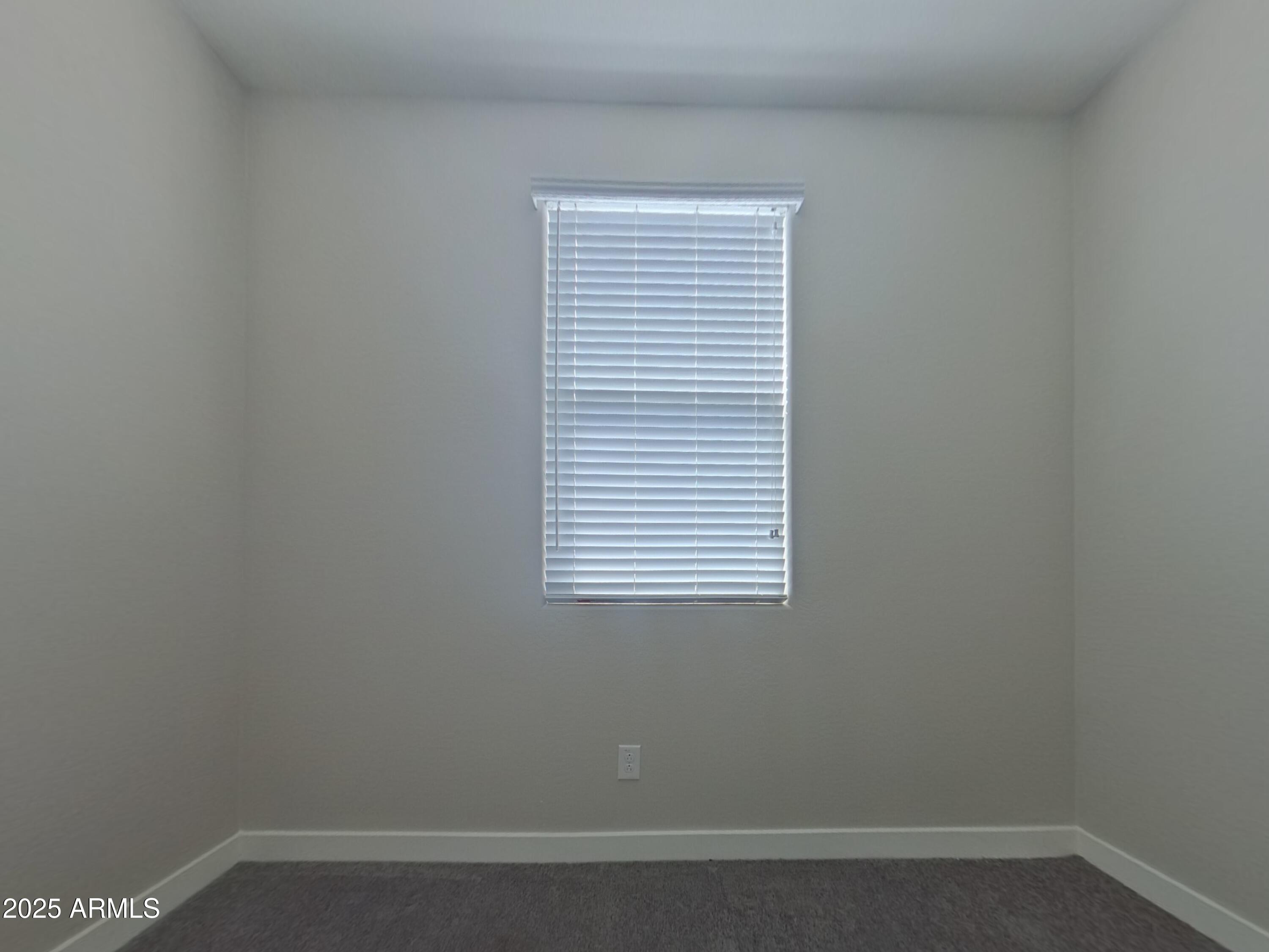 2929 North 28th Street, Unit 13 Phoenix, AZ 85016 - Photo 12 of 16 a view of a small space with a window