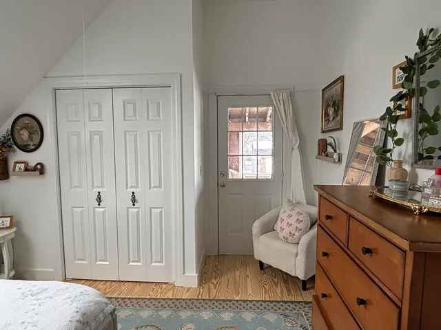 $2,400 | 5 Horton Street, Unit F, Newburyport, MA 01950