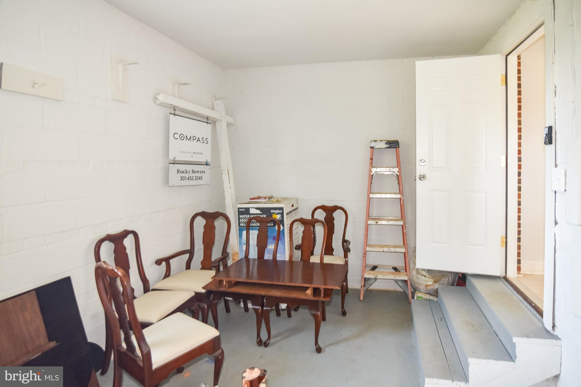1804 Briggs Chaney Road Silver Spring, MD 20905 - Photo 47 of 54