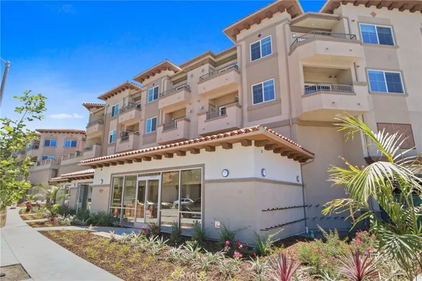 $909,900 | 927 Deep Valley Drive, Unit 223, Rolling Hills Estates, CA 90274
