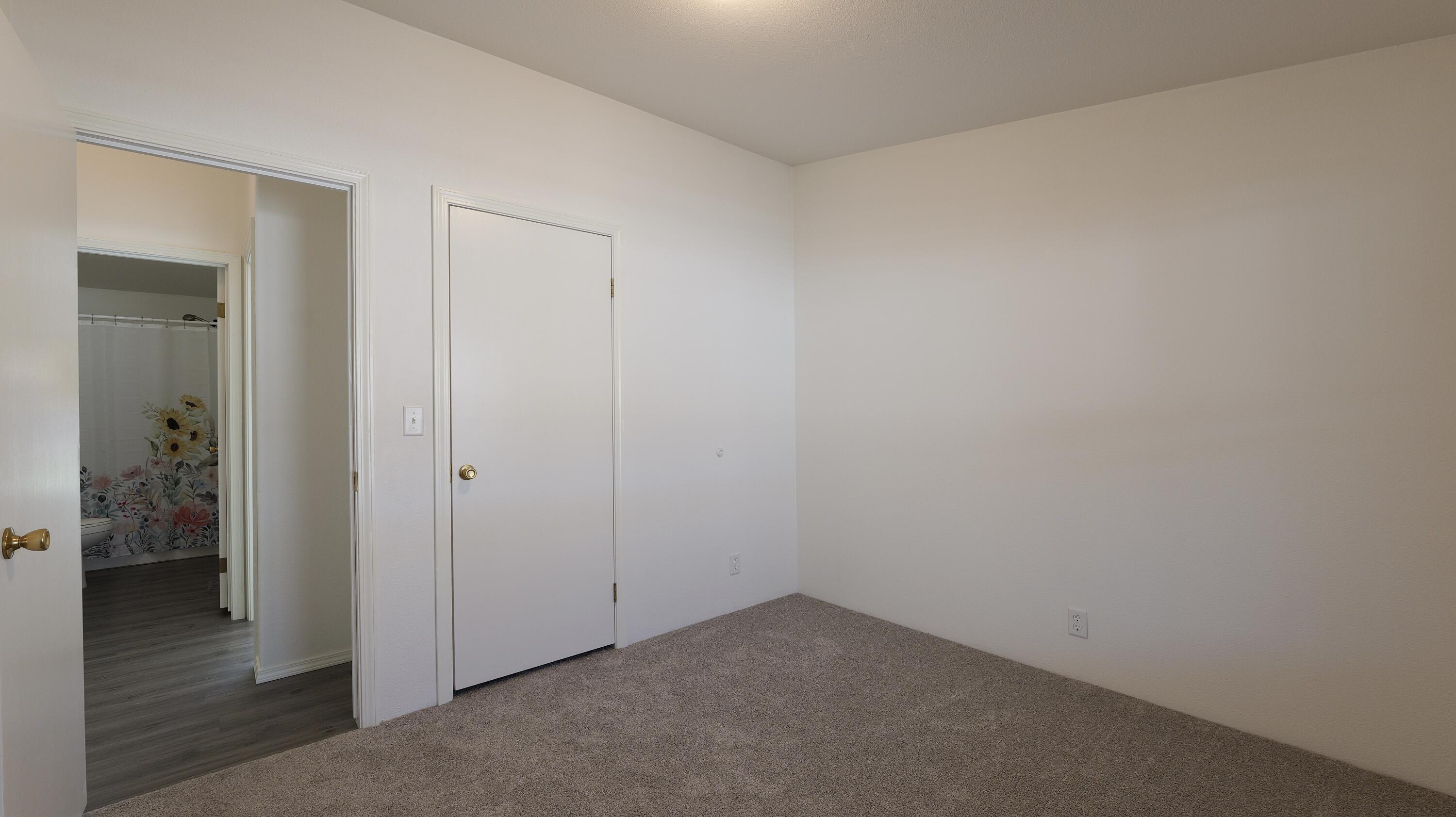 8401 Old Stage Road, Unit 70 Central Point, OR 97502 - Photo 41 of 43 Bedroom #3