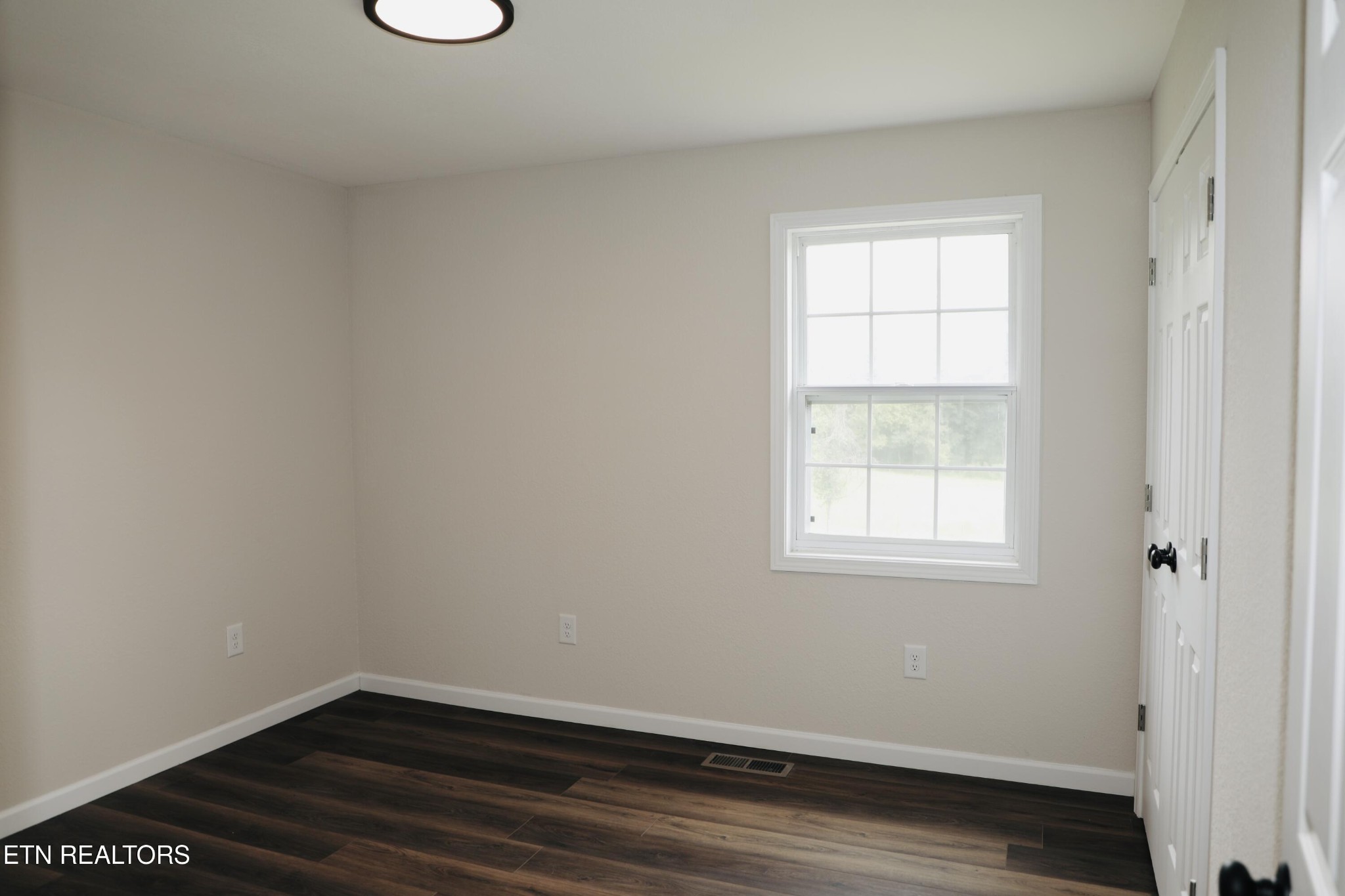 239 Cedar Grove Road Madisonville, TN 37354 - Photo 14 of 36 Gallery Image 14