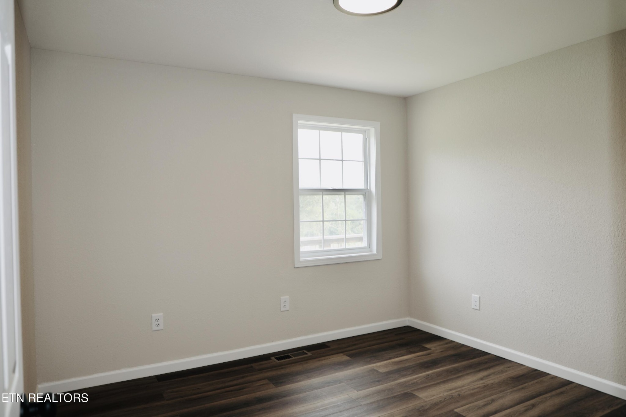239 Cedar Grove Road Madisonville, TN 37354 - Photo 10 of 36 Gallery Image 10