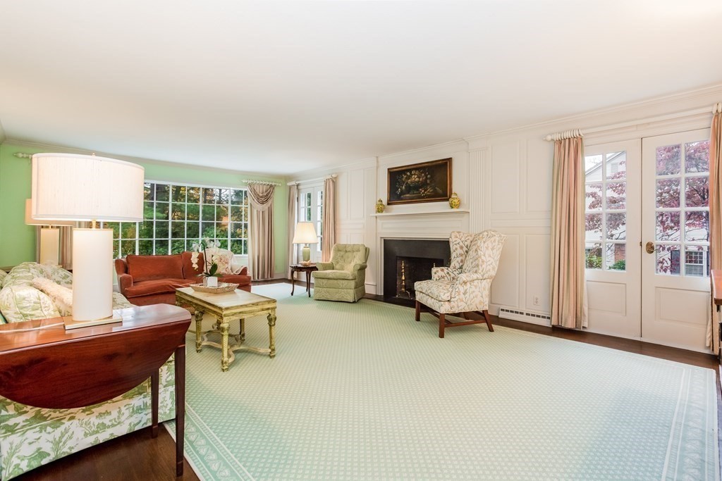 282 Concord Road Longmeadow, MA 01106 - Photo 3 of 36 Gallery Image 3