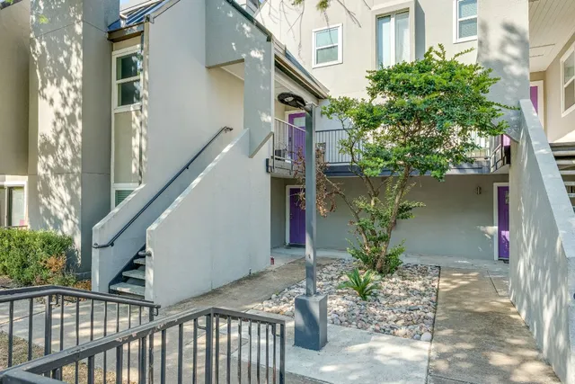 $161,900 | 935 La Posada Drive, Unit 156, Austin, TX 78752