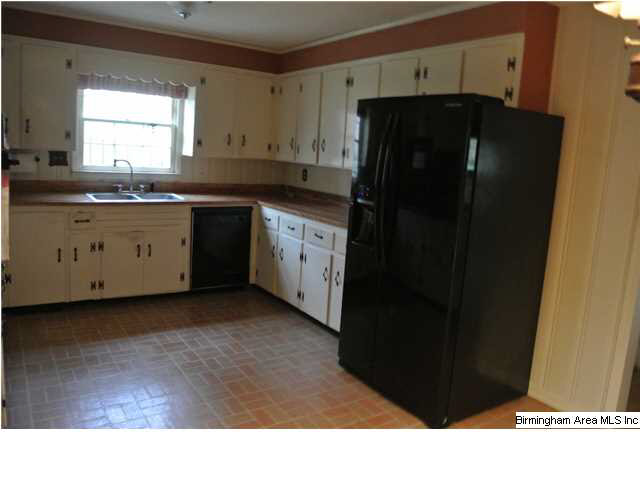 2714 Sweeney Hollow Road Birmingham, AL 35215 - Photo 14 of 32