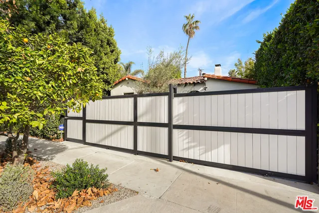 $2,795,000 | 318 Huntley Drive, West Hollywood, CA 90048