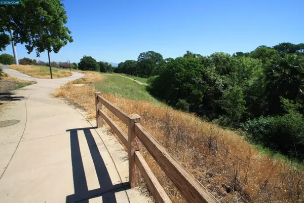 $579,000 | 1509 Ashwood Drive, Martinez, CA 94553