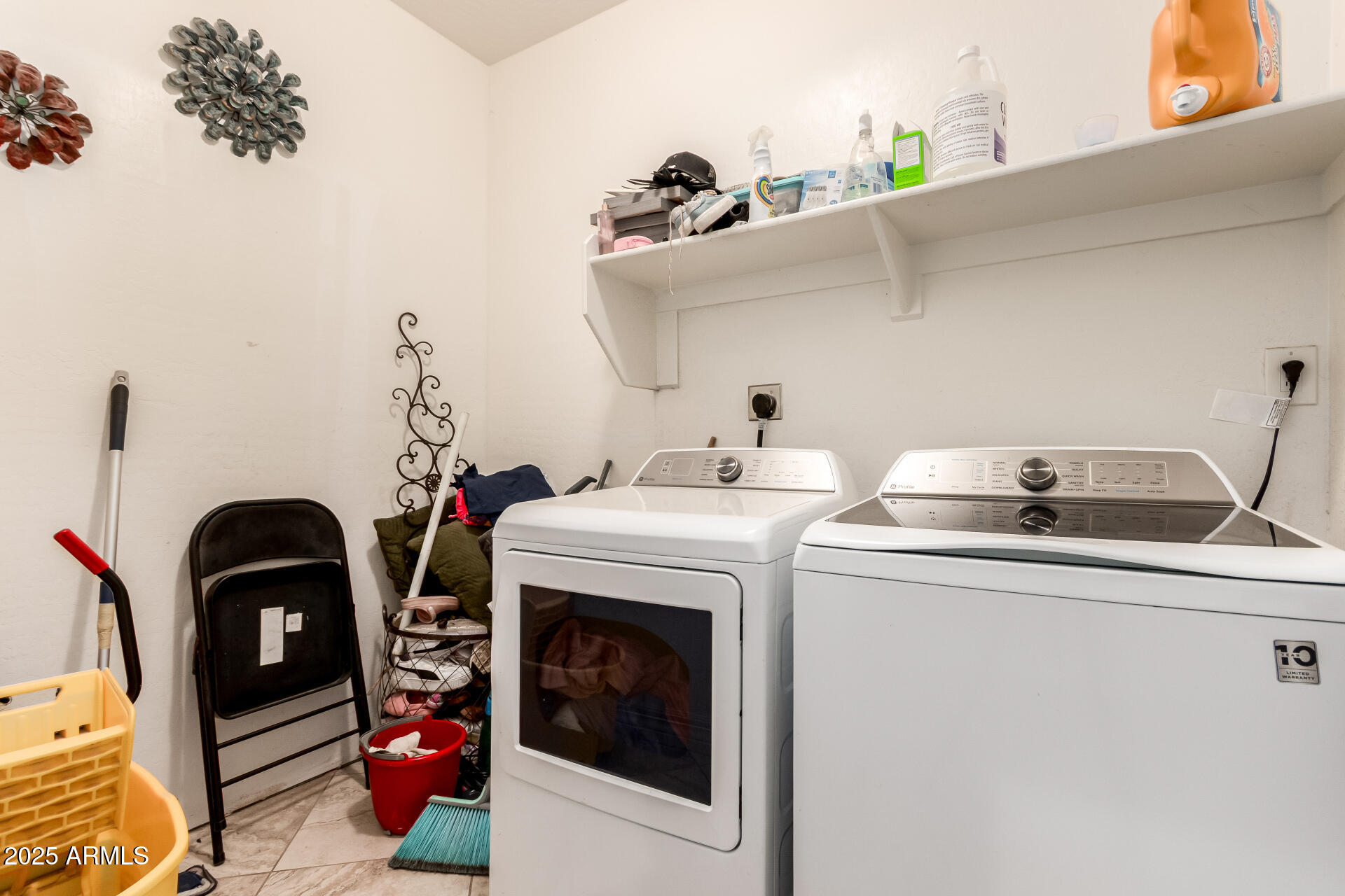 6344 West Lamar Road Glendale, AZ 85301 - Photo 37 of 37 a utility room with dryer and washer