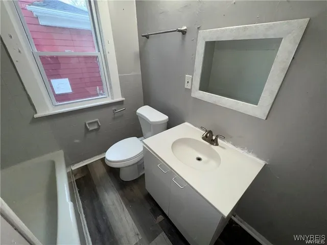 $149,999 | 1825 Pierce Avenue, Unit 2, Niagara Falls, NY 14301