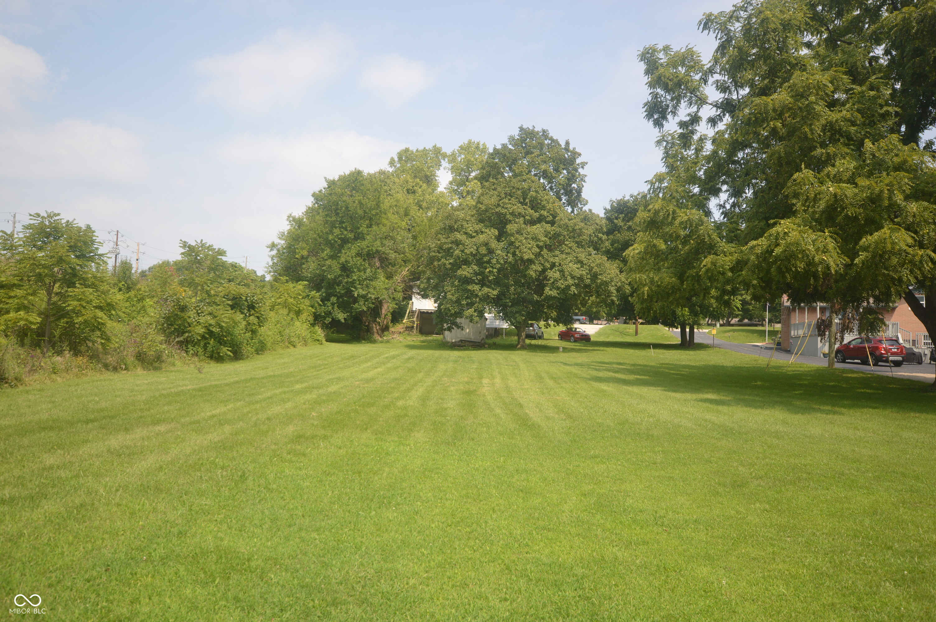 8225 Crawfordsville Road Indianapolis, IN 46214 - Photo 4 of 12